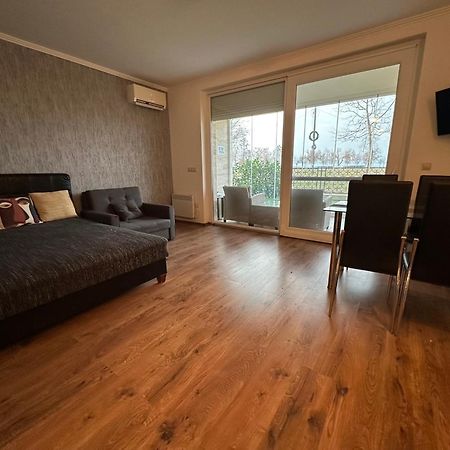 Piano Balaton Apartment Zamárdi Eksteriør billede